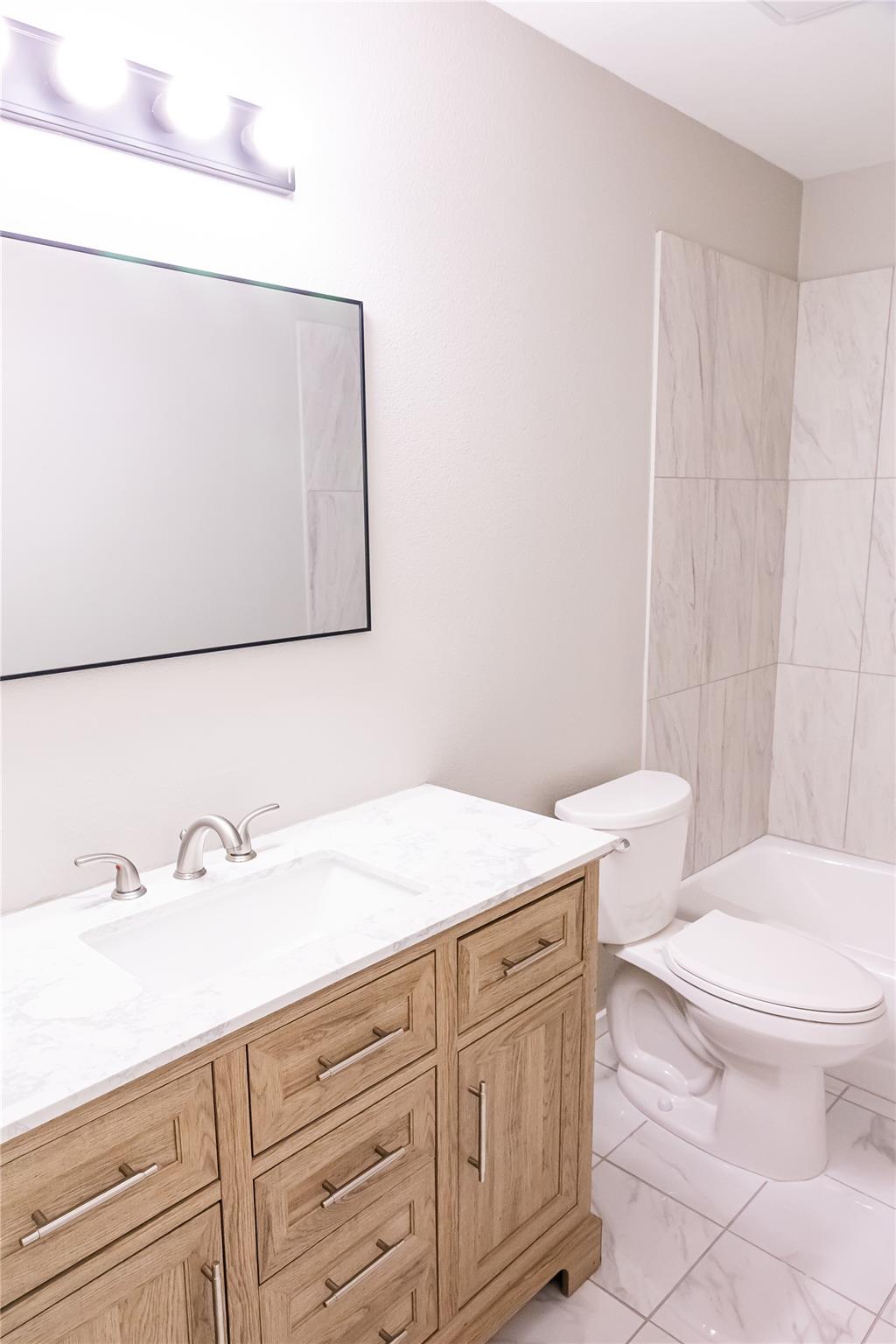 1900 Limerick Ln, Leander, TX 78641