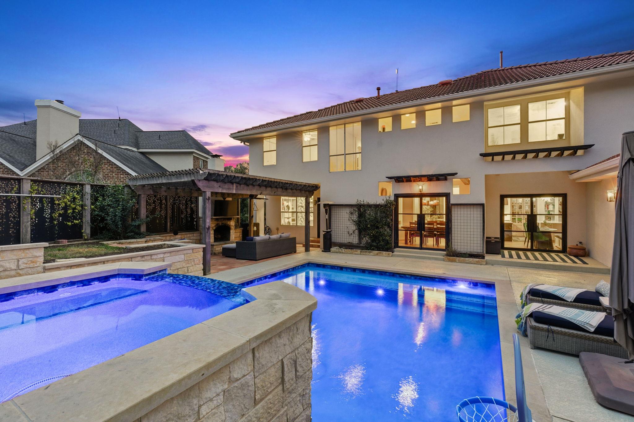 4019 Love Bird Ln, Austin, TX 78730