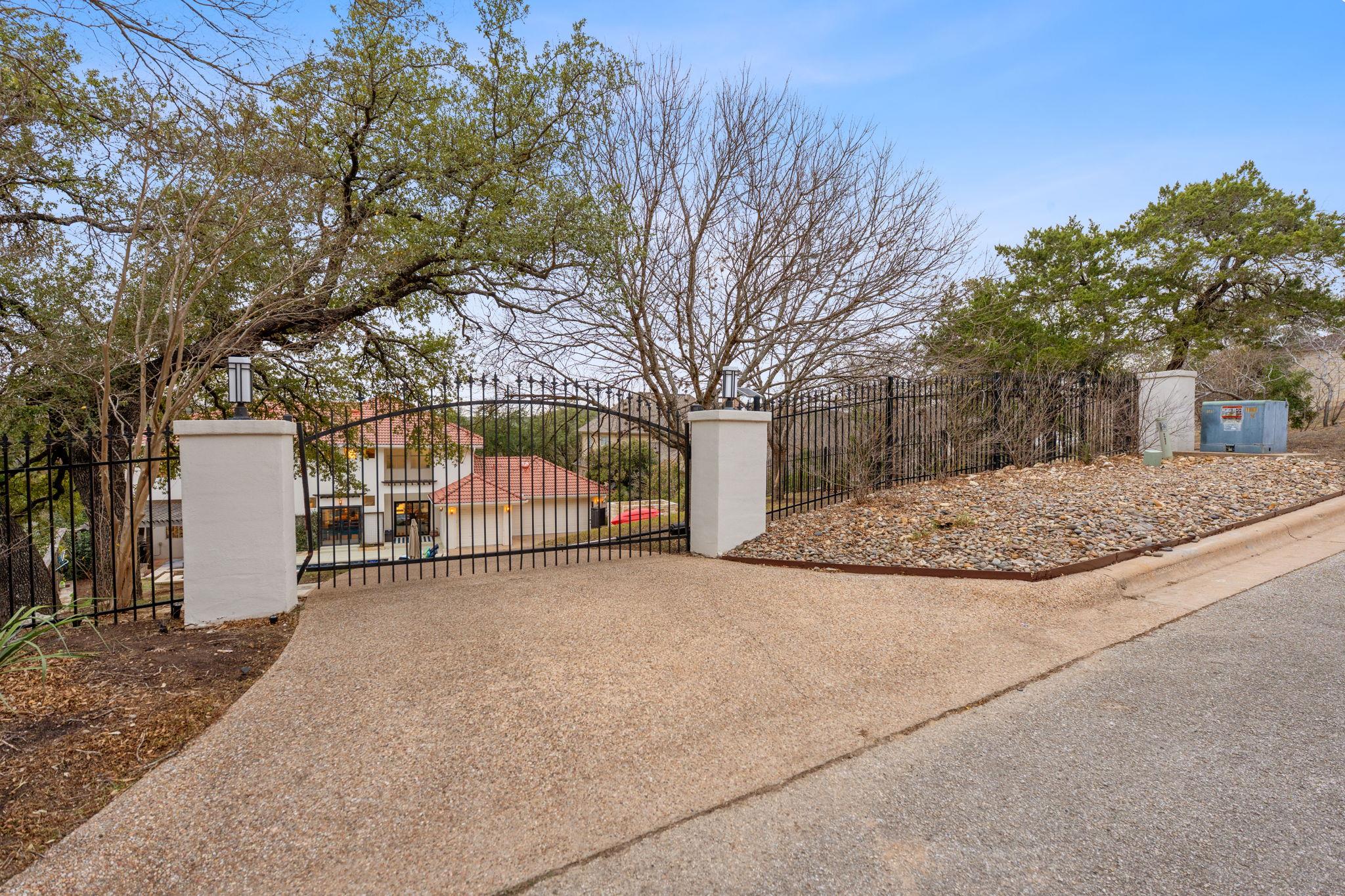 4019 Love Bird Ln, Austin, TX 78730