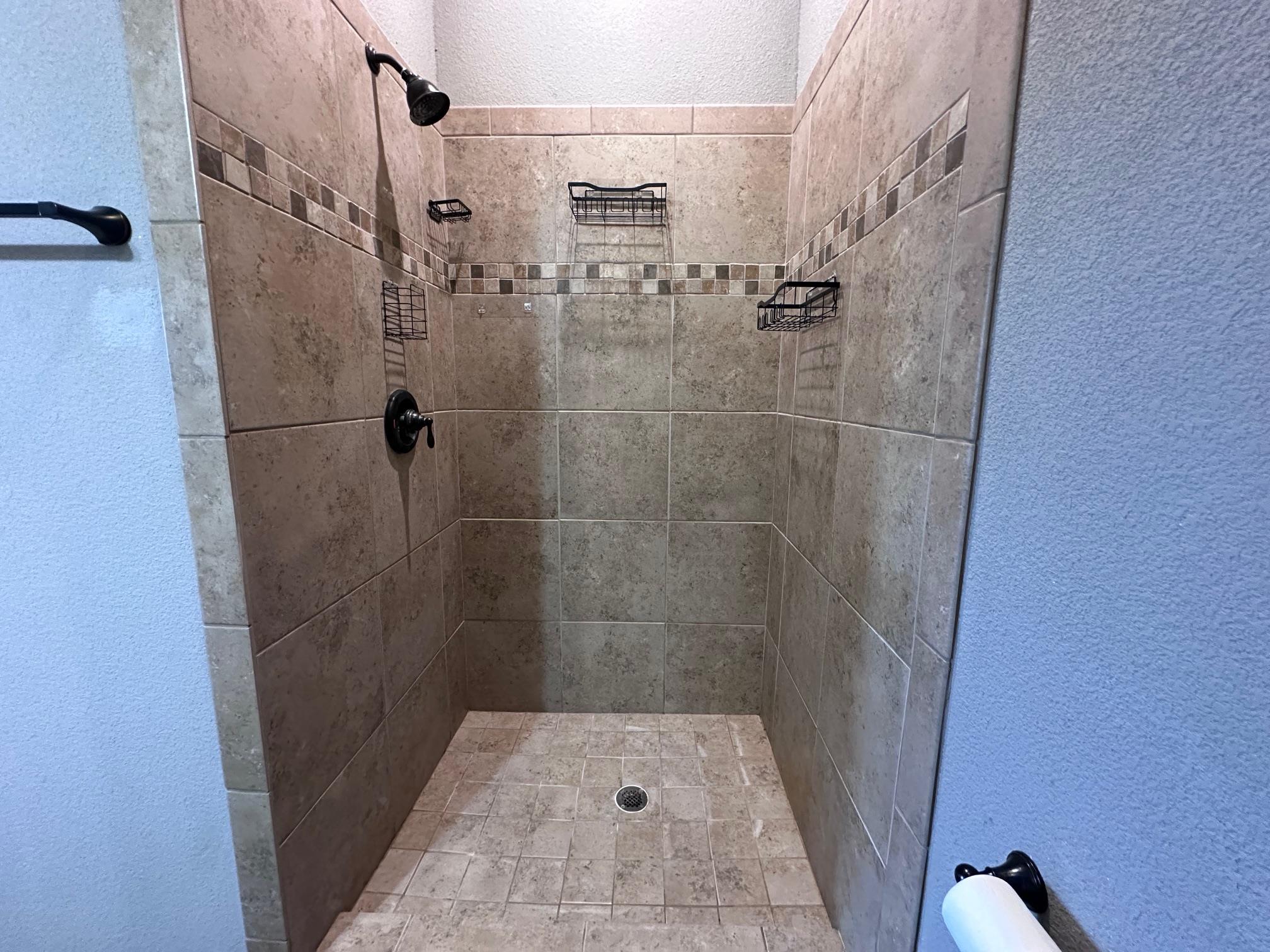 200 Mauna Kea Ln # B, Bastrop, TX 78602