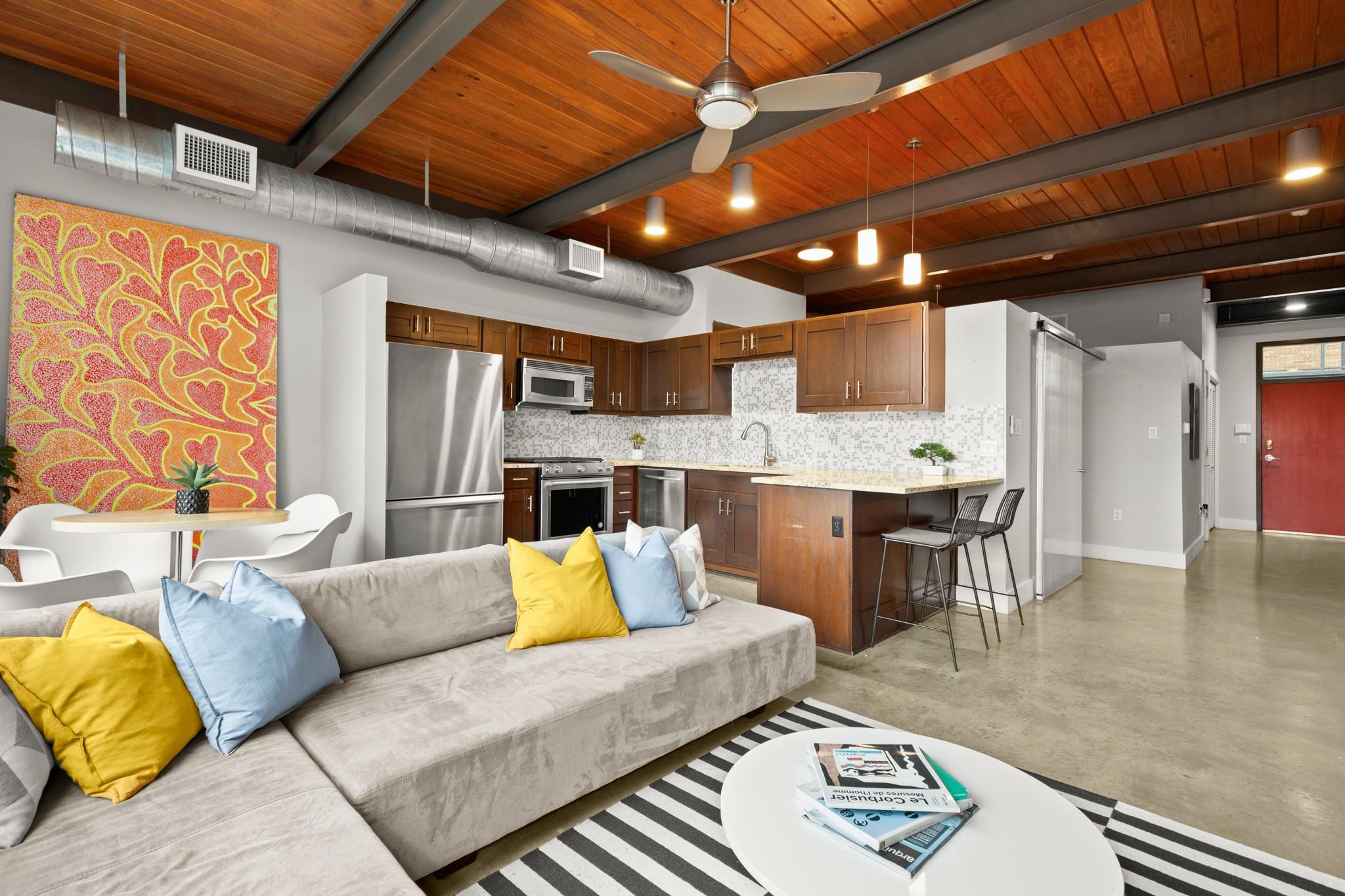 2205 N Lamar Blvd # 114, Austin, TX 78705