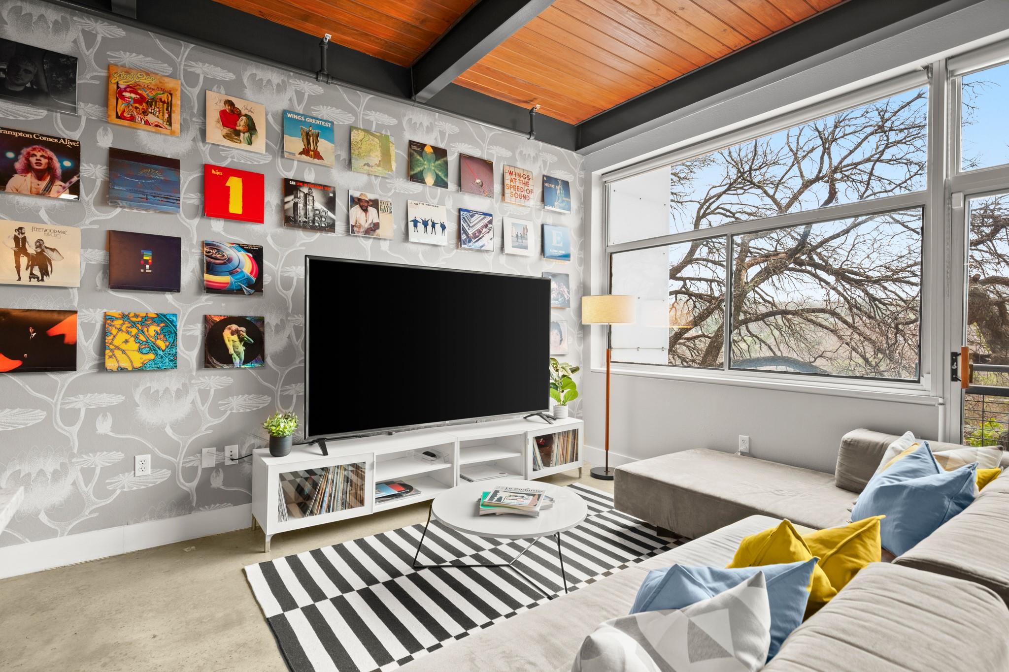 2205 N Lamar Blvd # 114, Austin, TX 78705