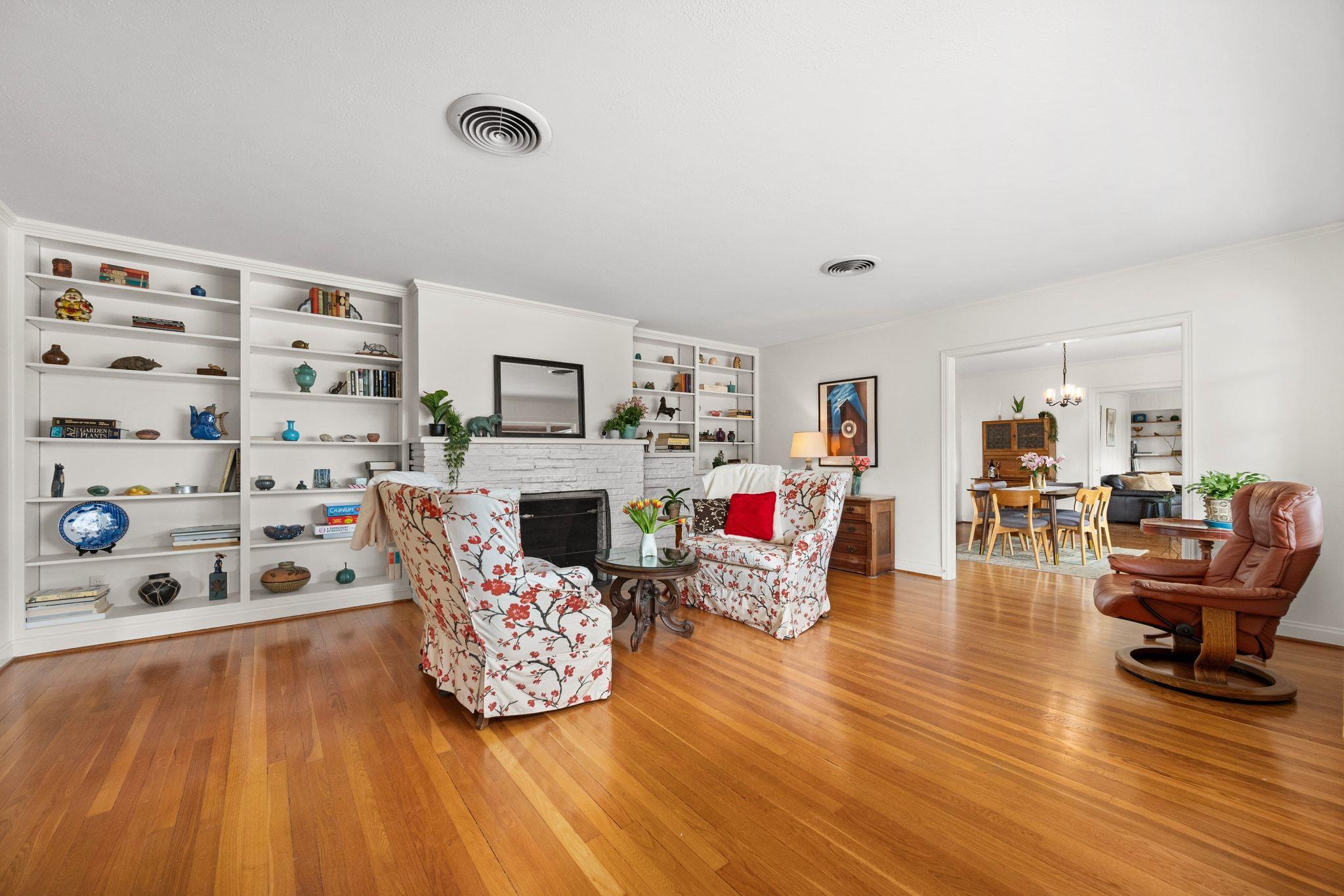 4804 Balcones Dr, Austin, TX 78731