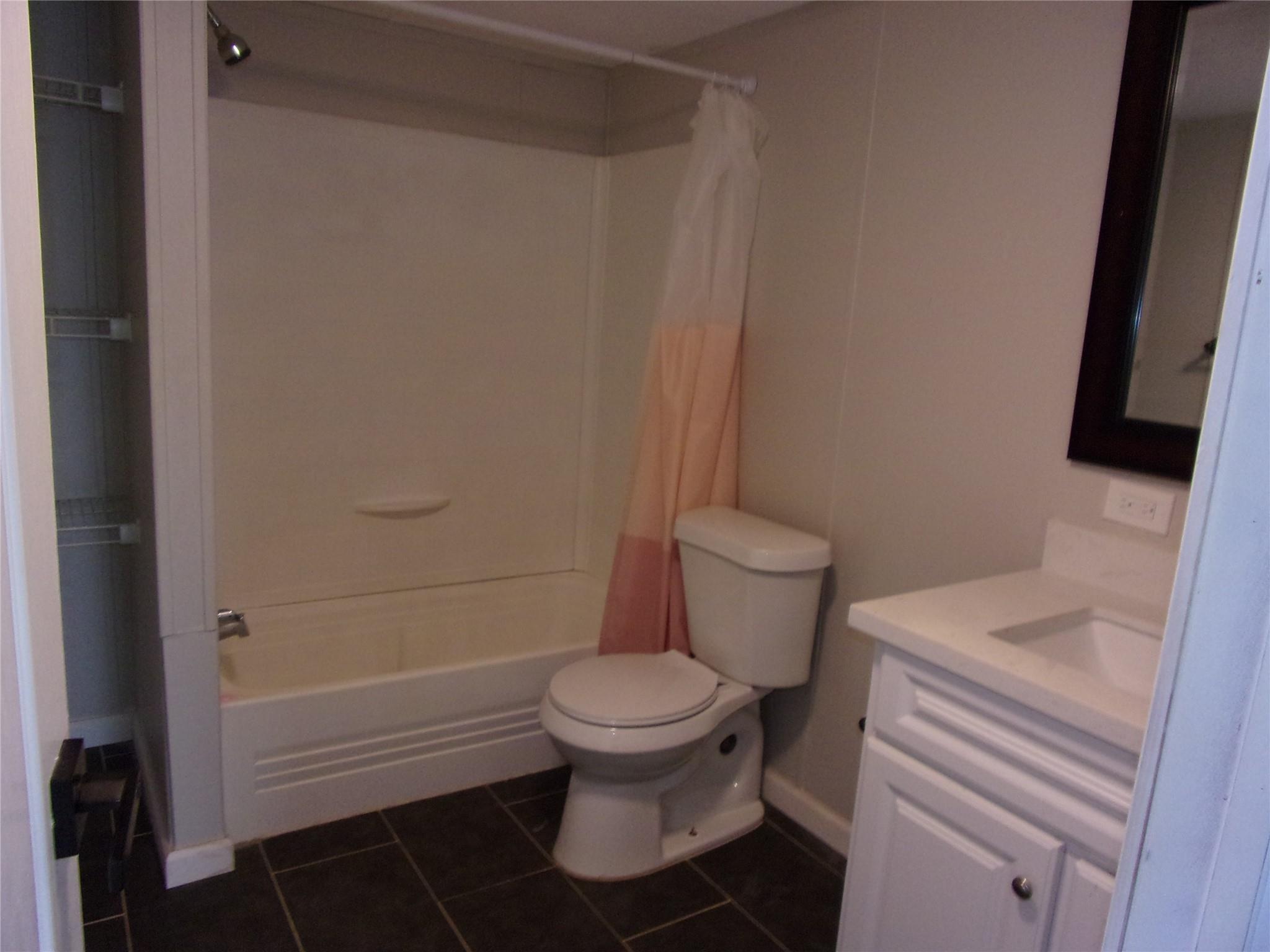 360 Rangeland Rd, Blanco, TX 78606