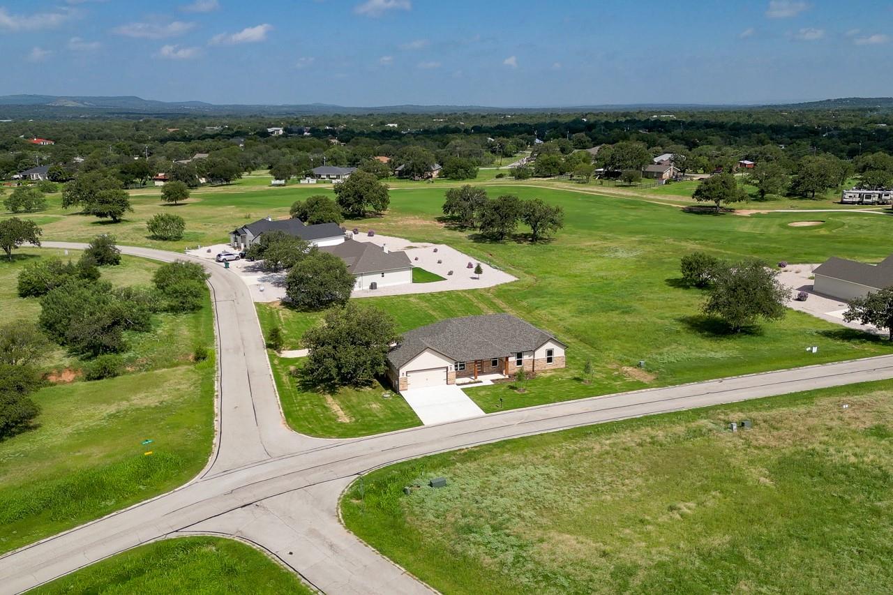 206 Oak Grove Pkwy, Kingsland, TX 78639