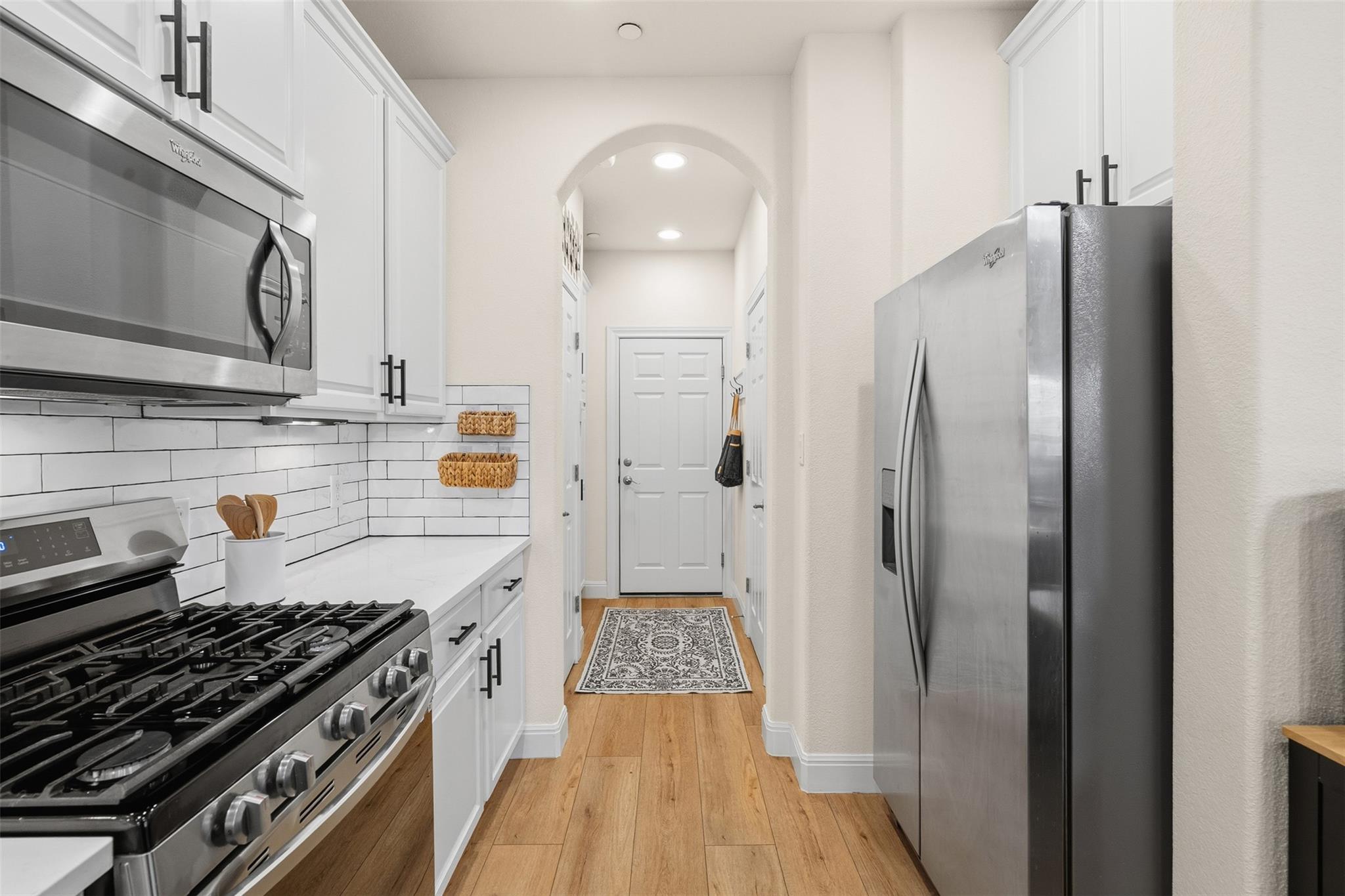 2304 S Lakeline Blvd # 411, Cedar Park, TX 78613