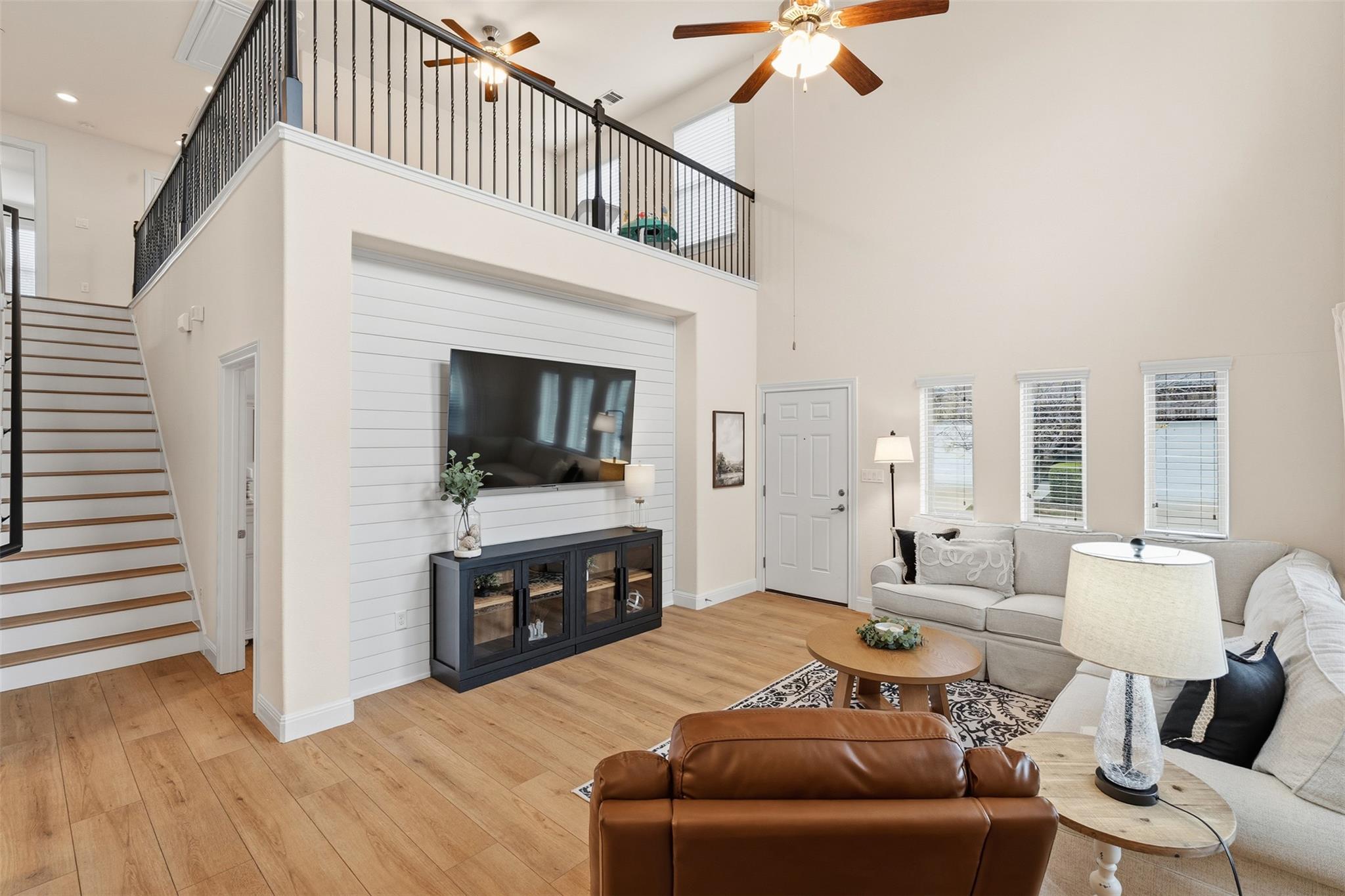 2304 S Lakeline Blvd # 411, Cedar Park, TX 78613