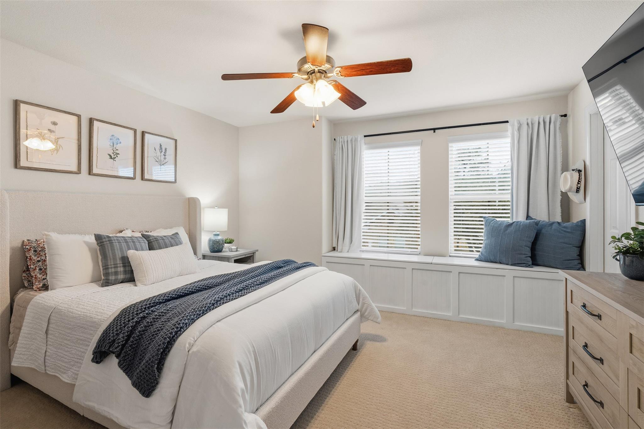 2304 S Lakeline Blvd # 411, Cedar Park, TX 78613