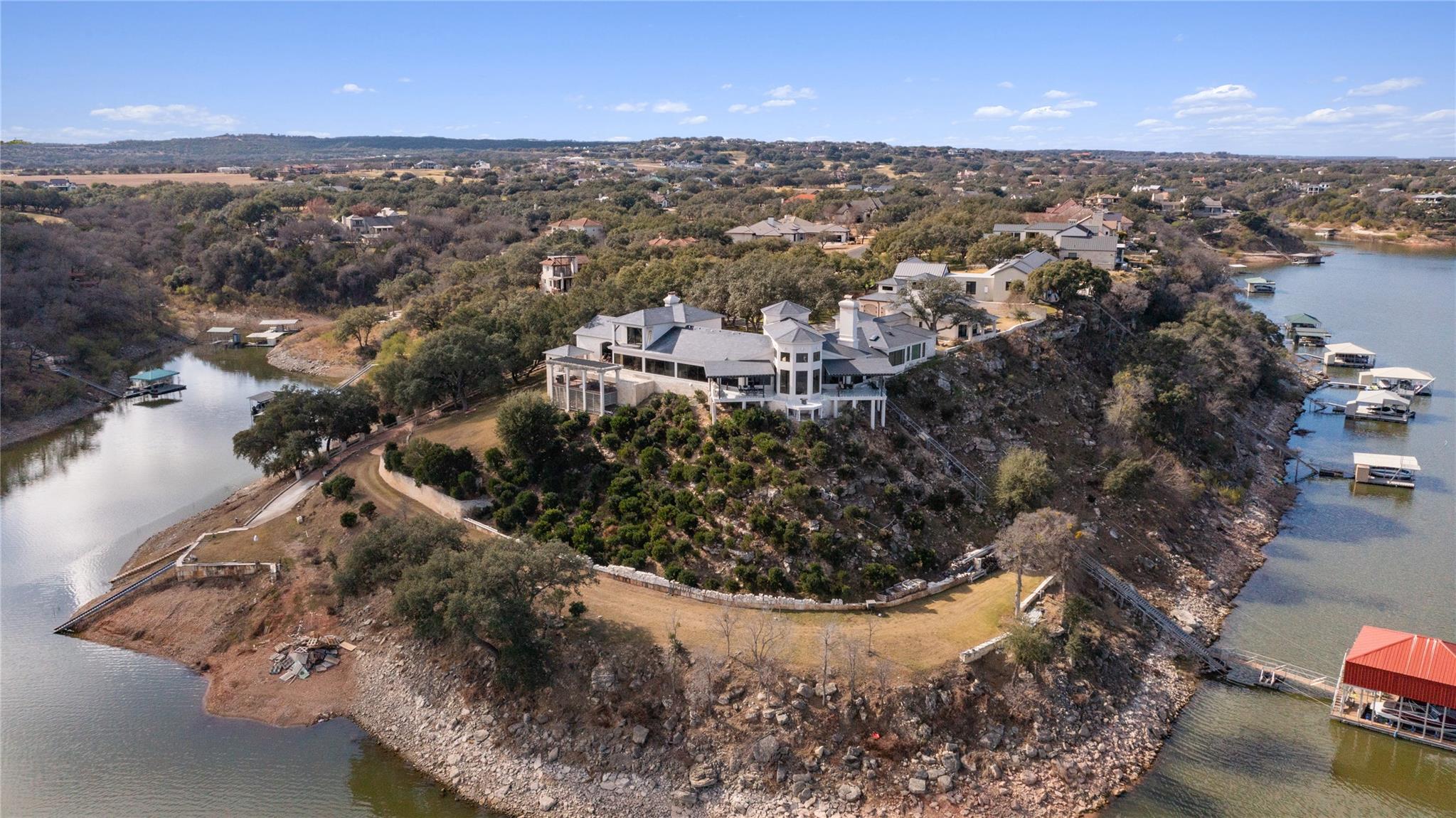 26100 Countryside Dr, Spicewood, TX 78669