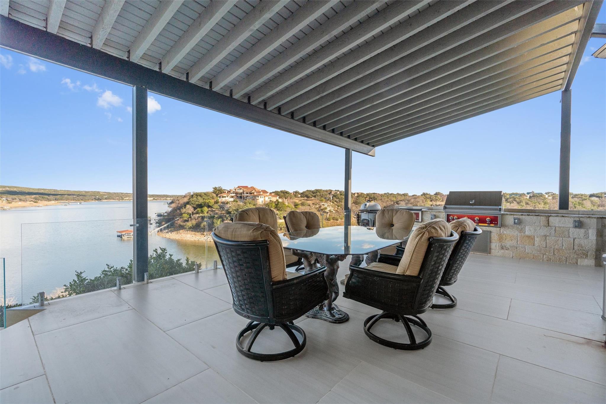 26100 Countryside Dr, Spicewood, TX 78669