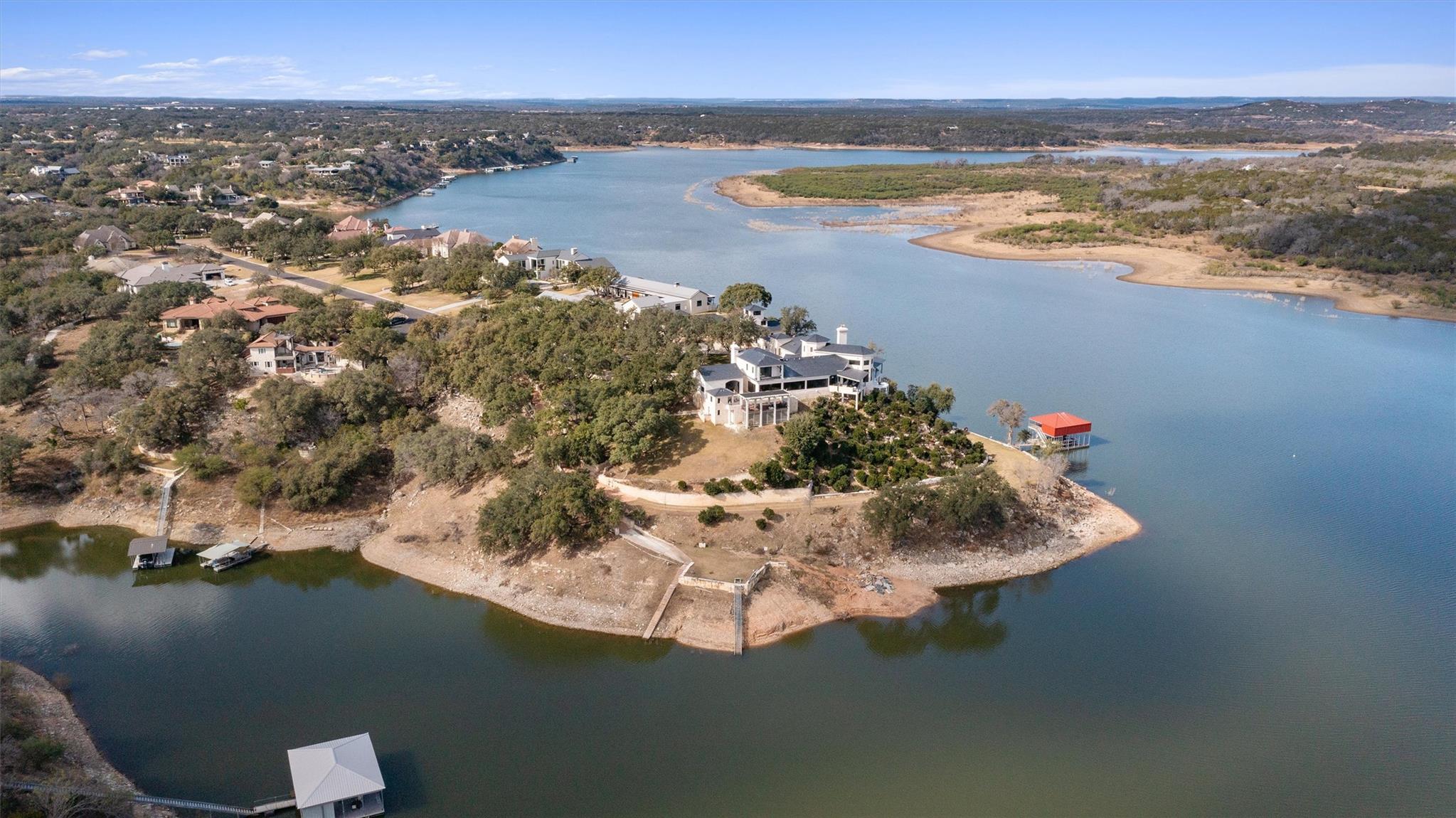 26100 Countryside Dr, Spicewood, TX 78669