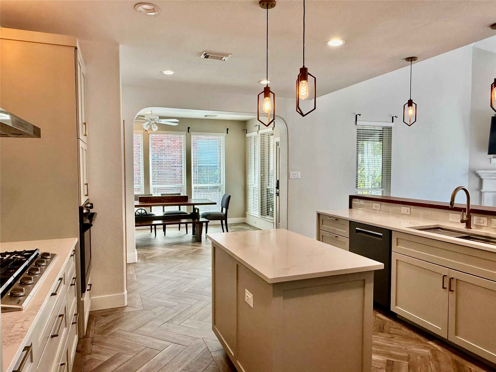 12213 Rayo de Luna Ln, Austin, TX 78732