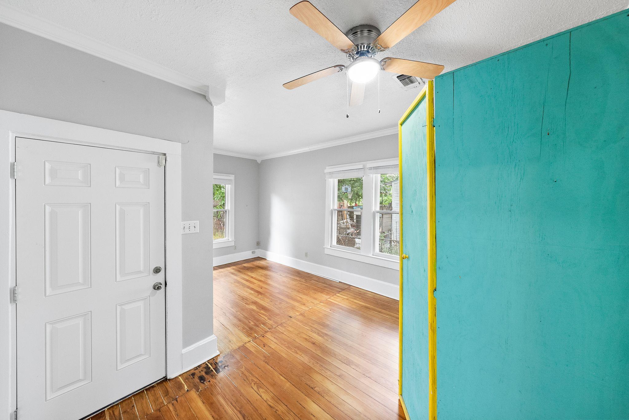 2032 E Cesar Chavez St, Austin, TX 78702