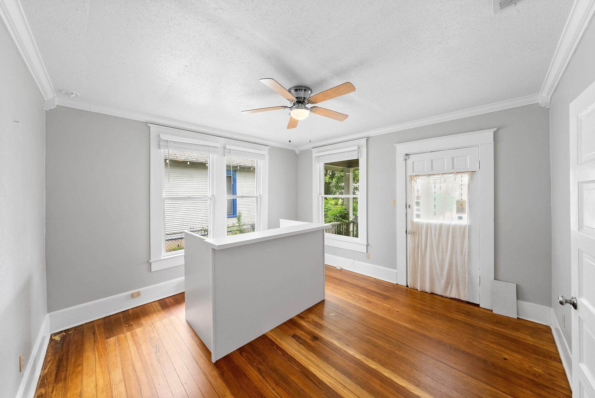 2032 E Cesar Chavez St, Austin, TX 78702