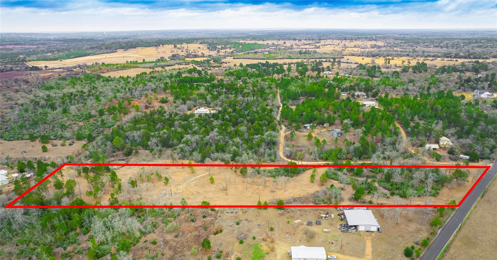 123 Abbey Ln, Smithville, TX 78957