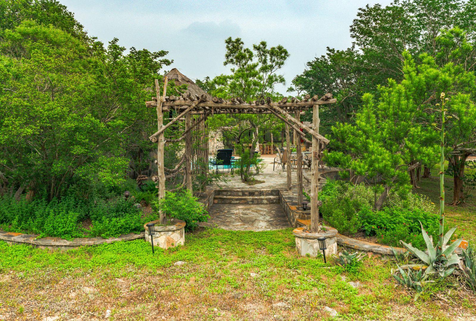 00000 Oakwood Loop, Wimberley, TX 78676