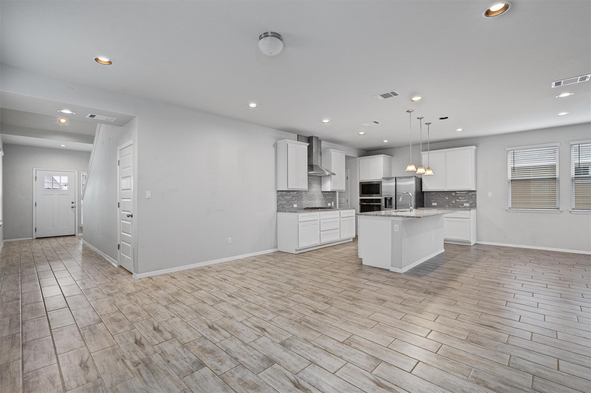 300 Delta Crst, Maxwell, TX 78656