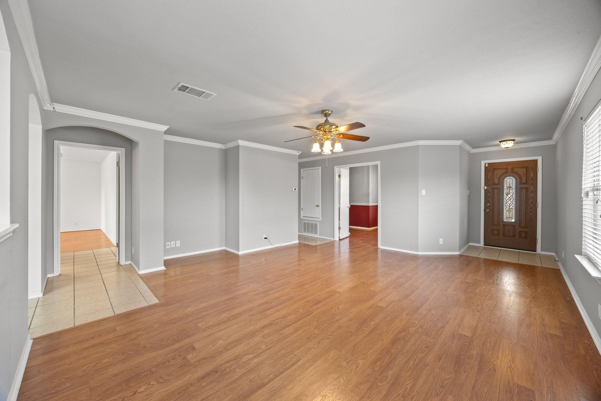 605 Elizabeth Ln, Bastrop, TX 78602