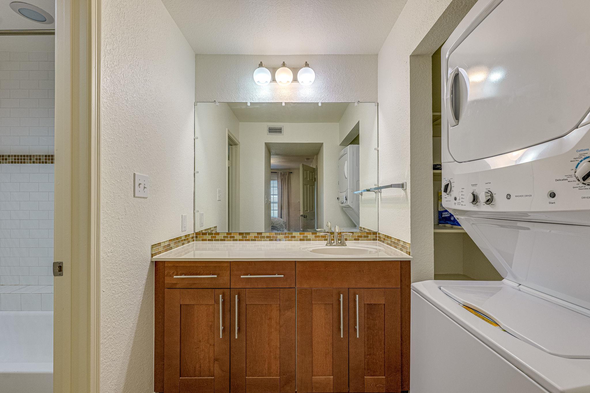 7685 Northcross Dr # 1106, Austin, TX 78757