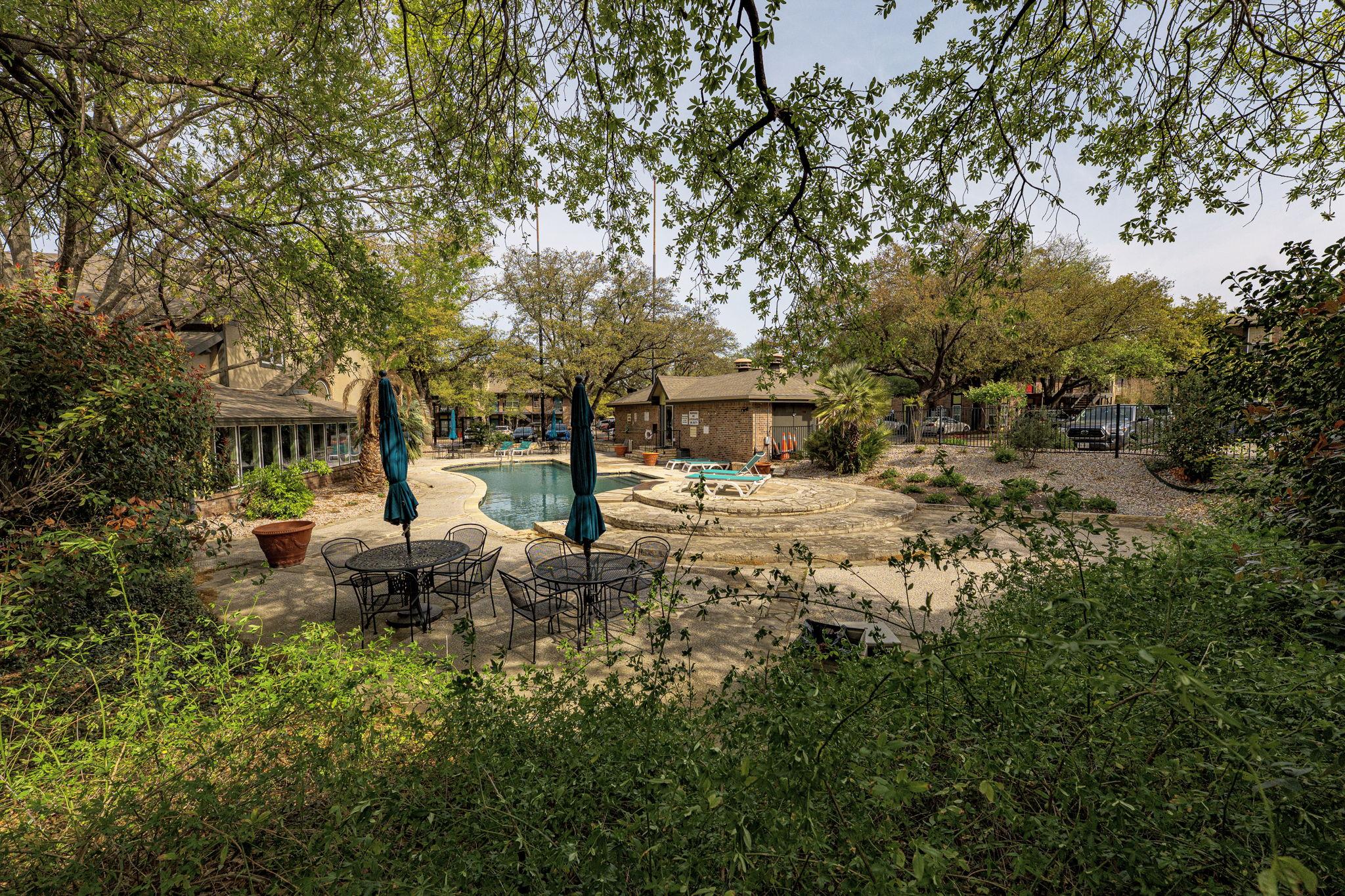 7685 Northcross Dr # 1106, Austin, TX 78757