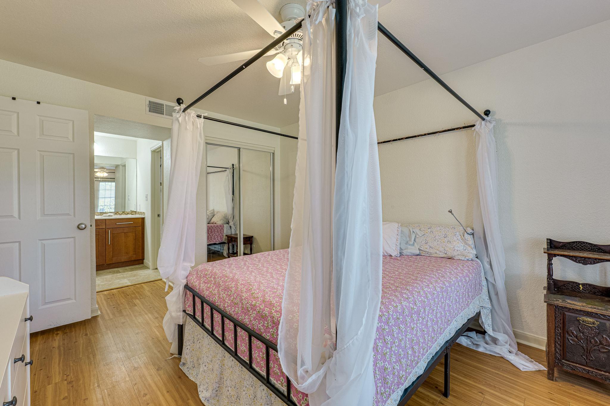 7685 Northcross Dr # 1106, Austin, TX 78757