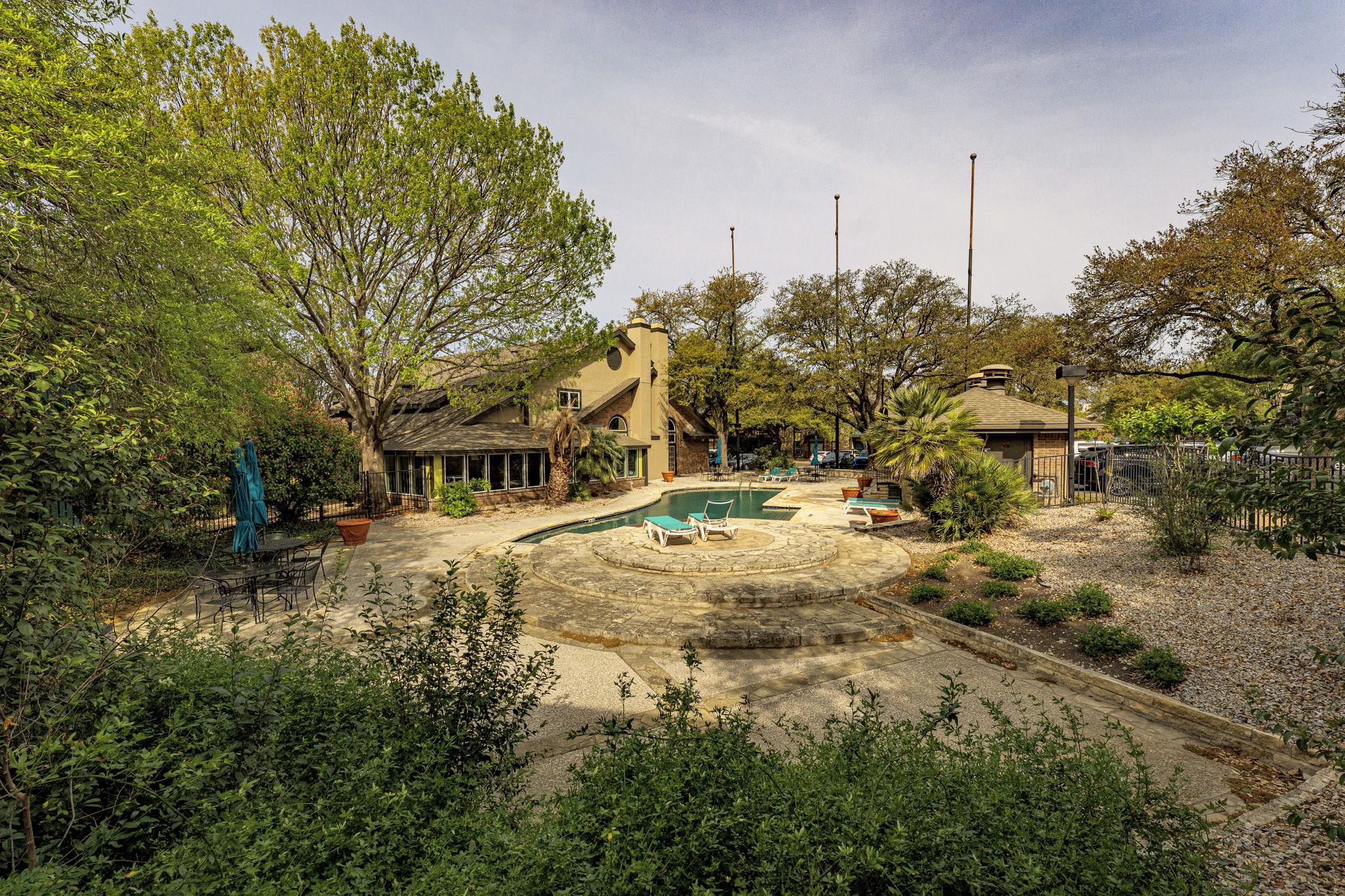 7685 Northcross Dr # 1106, Austin, TX 78757