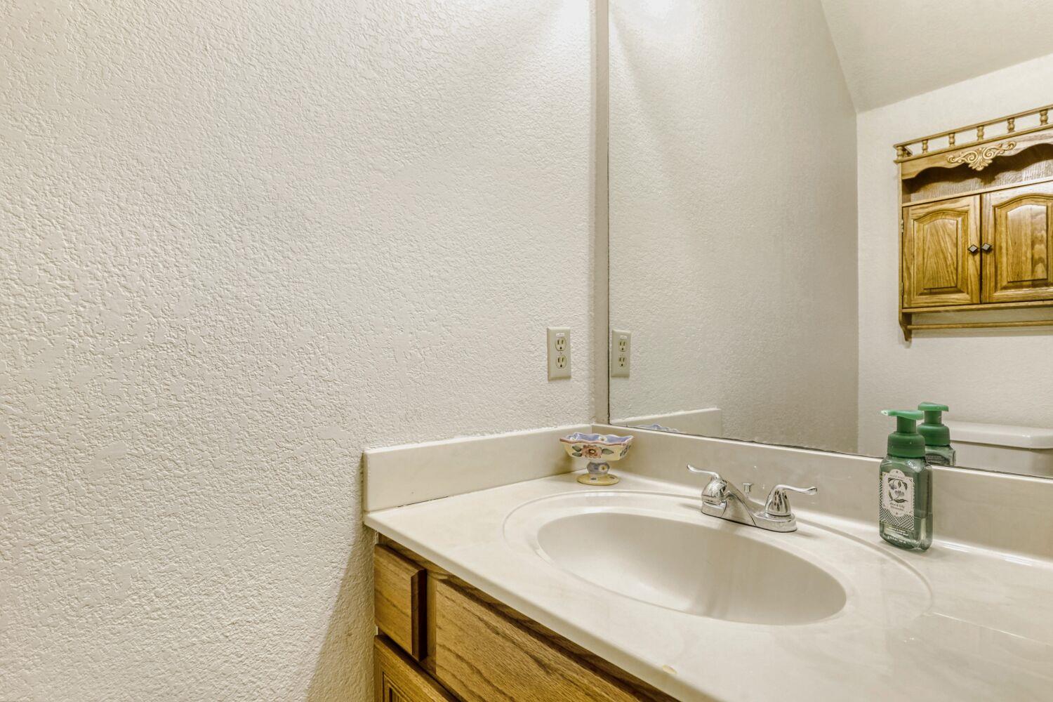 123 Parque Vista Dr, Georgetown, TX 78626