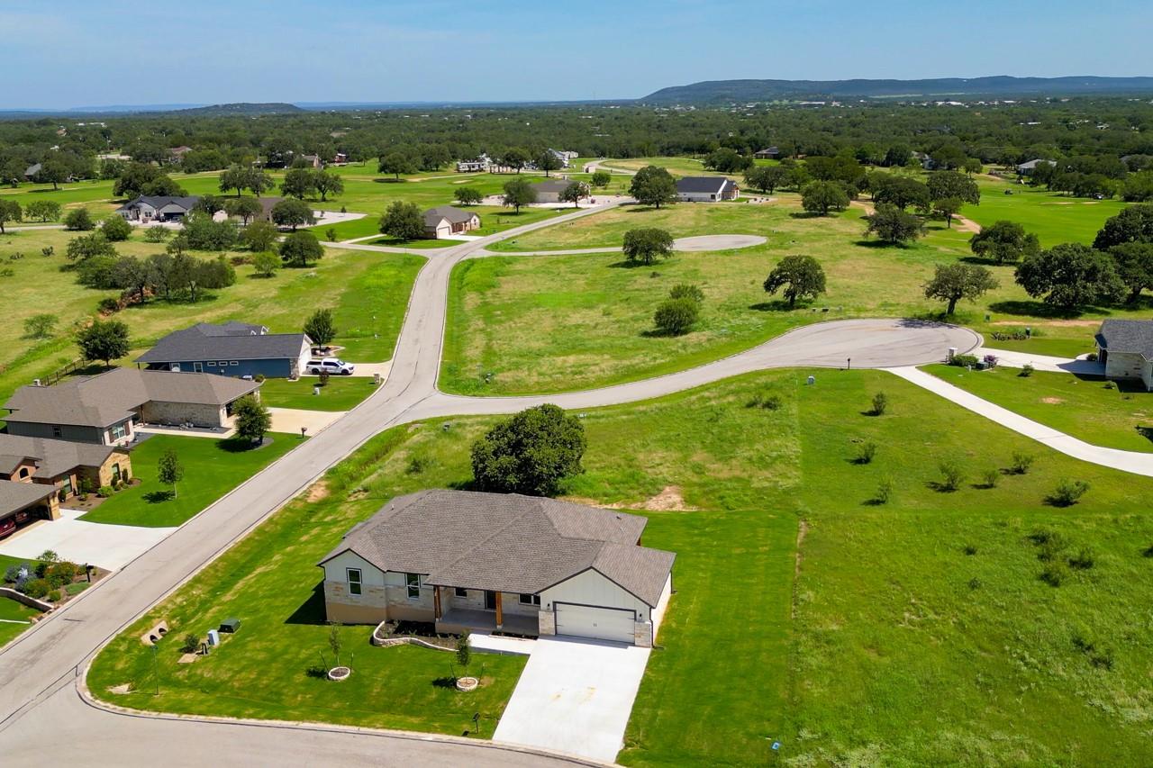 101 Olympia Hills Ct, Kingsland, TX 78639