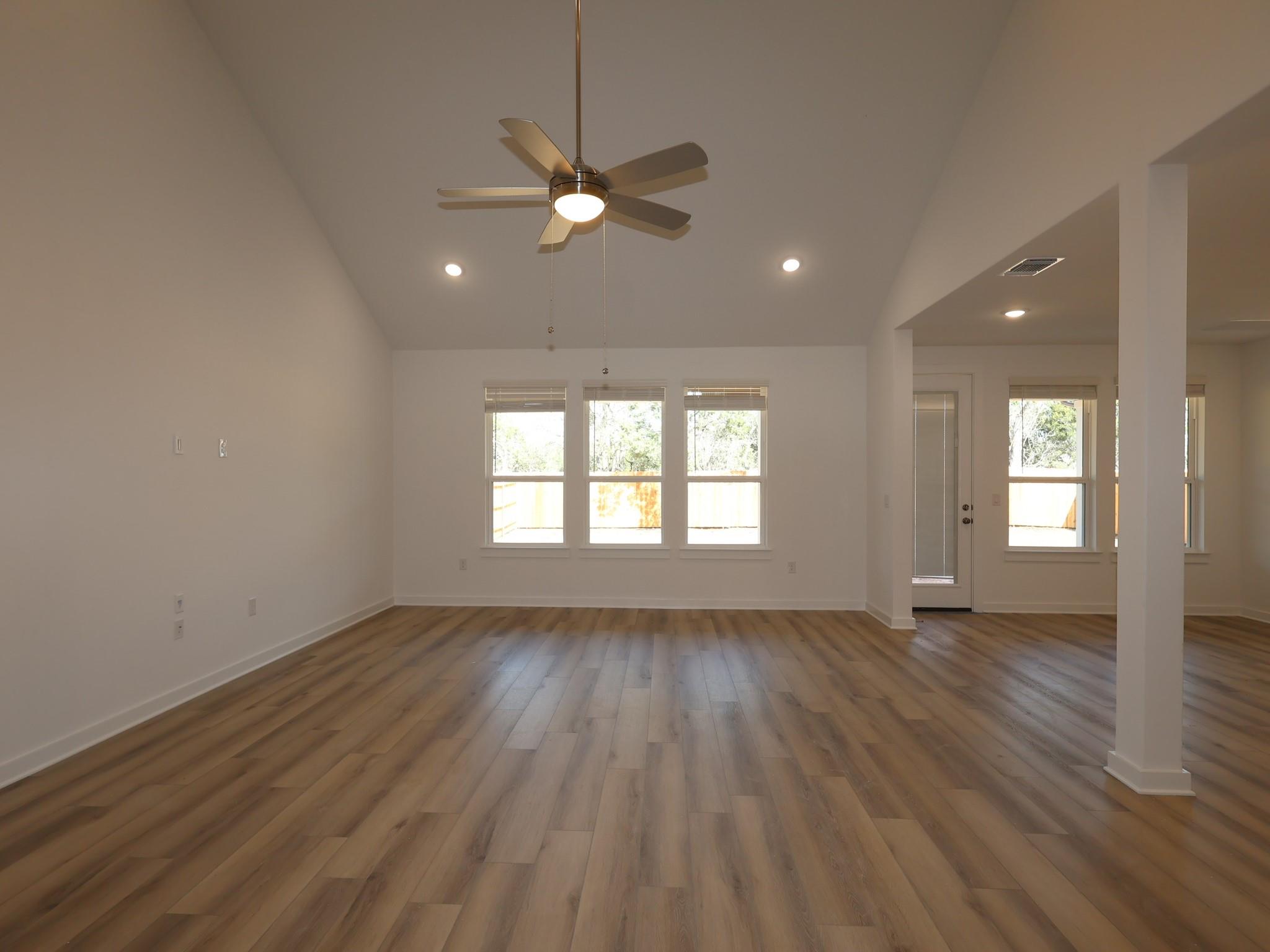 3705 Helena Way, Leander, TX 78641