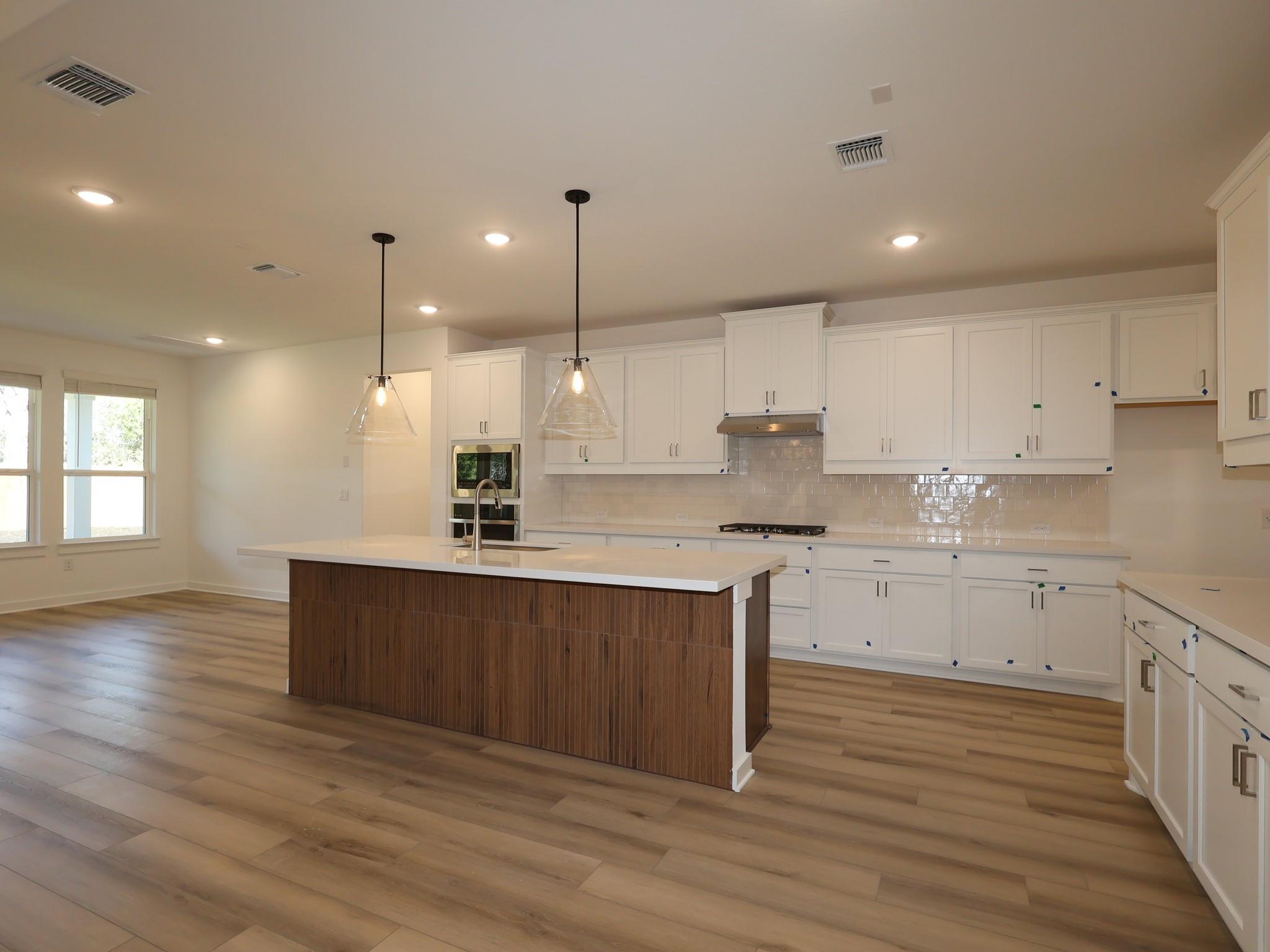 3705 Helena Way, Leander, TX 78641