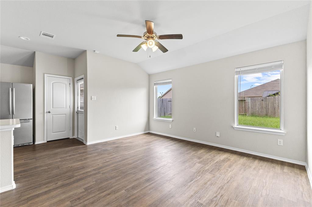 15454 Arce Rojo St, Channelview, TX 77530