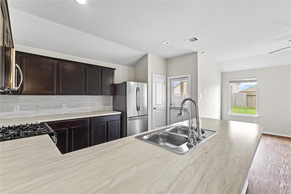 15454 Arce Rojo St, Channelview, TX 77530