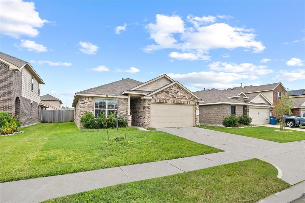15454 Arce Rojo St, Channelview, TX 77530
