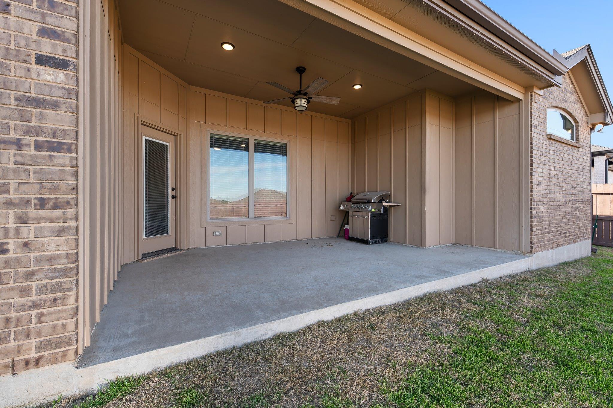 1847 Broken Shoe Trl, Temple, TX 76502