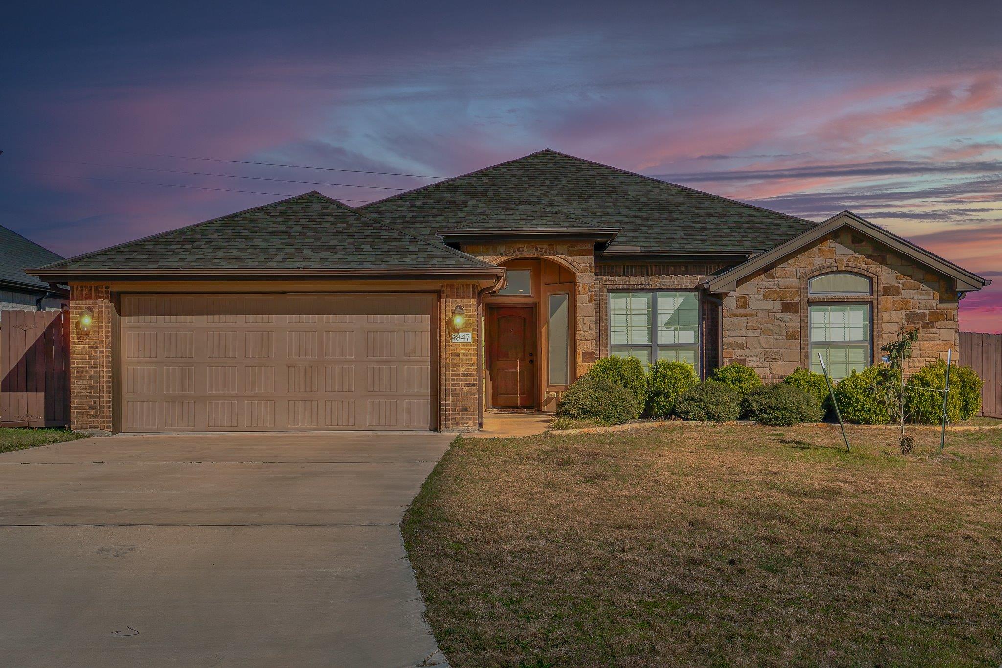 1847 Broken Shoe Trl, Temple, TX 76502