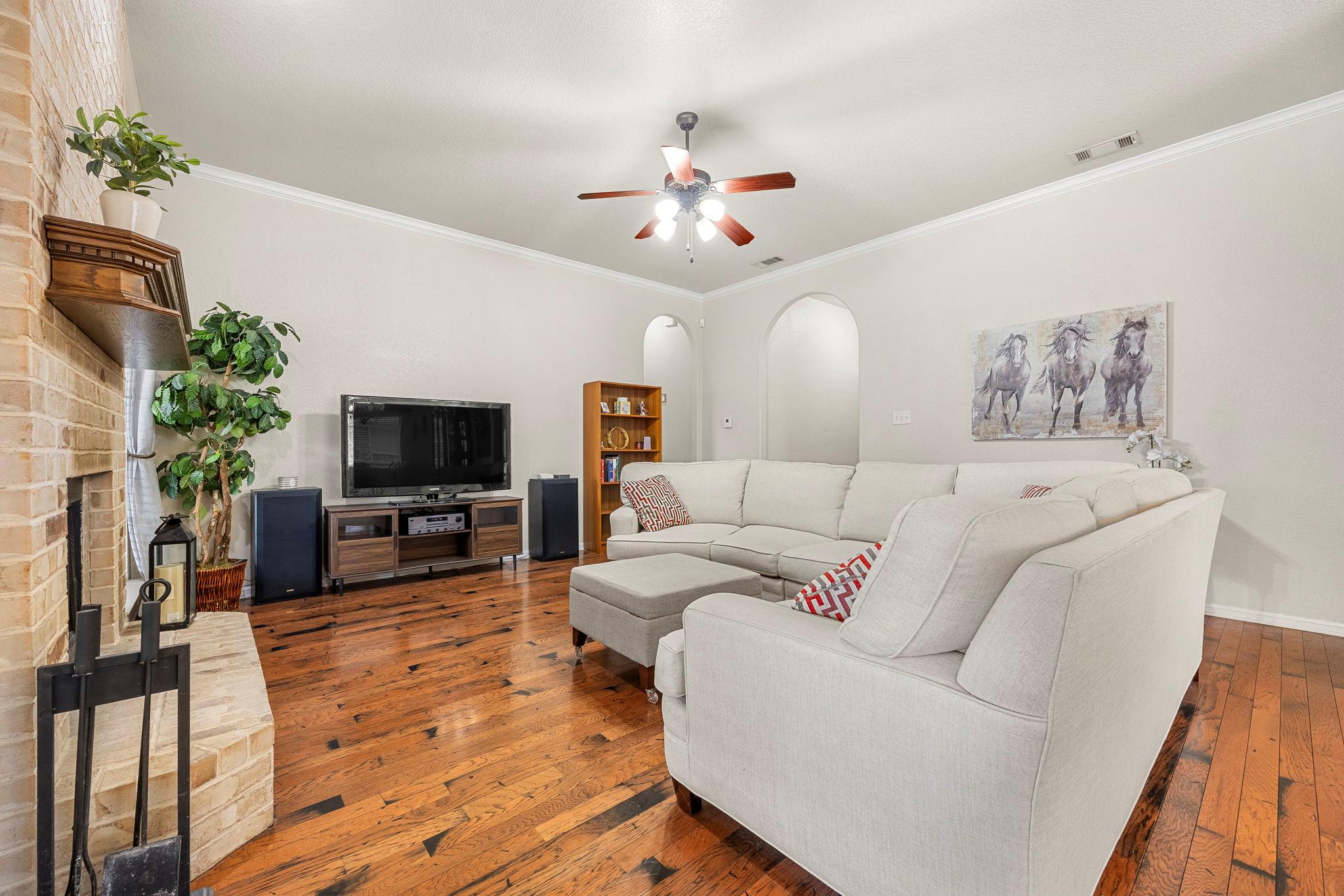 2014 Merlin Dr, Harker Heights, TX 76548