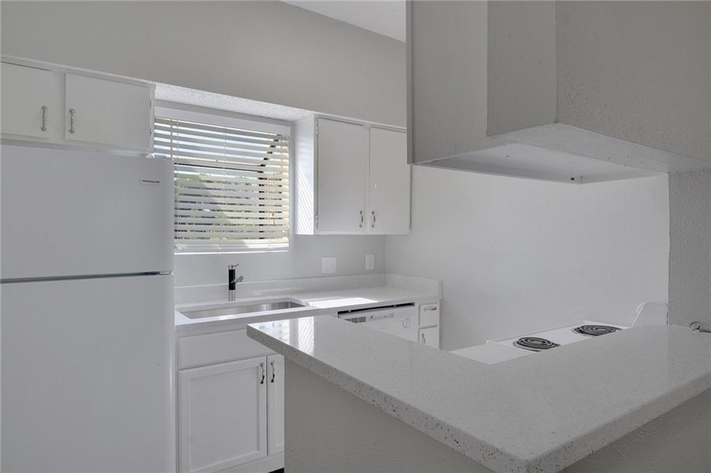 9509 Kempler Dr, Austin, TX 78748