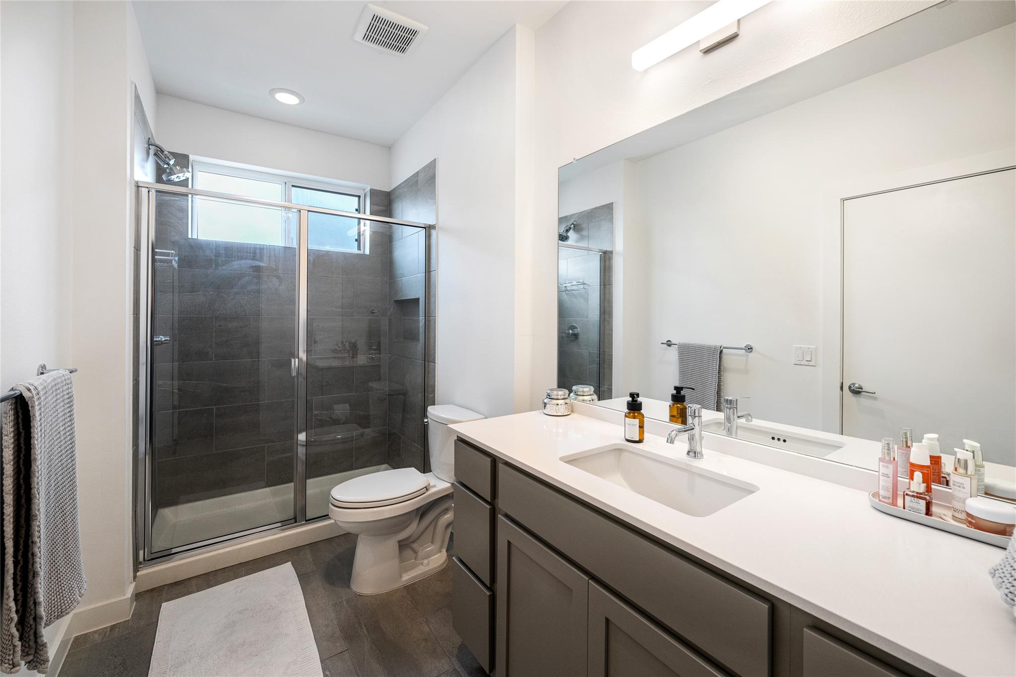 814 N Bluff Dr # 95, Austin, TX 78745