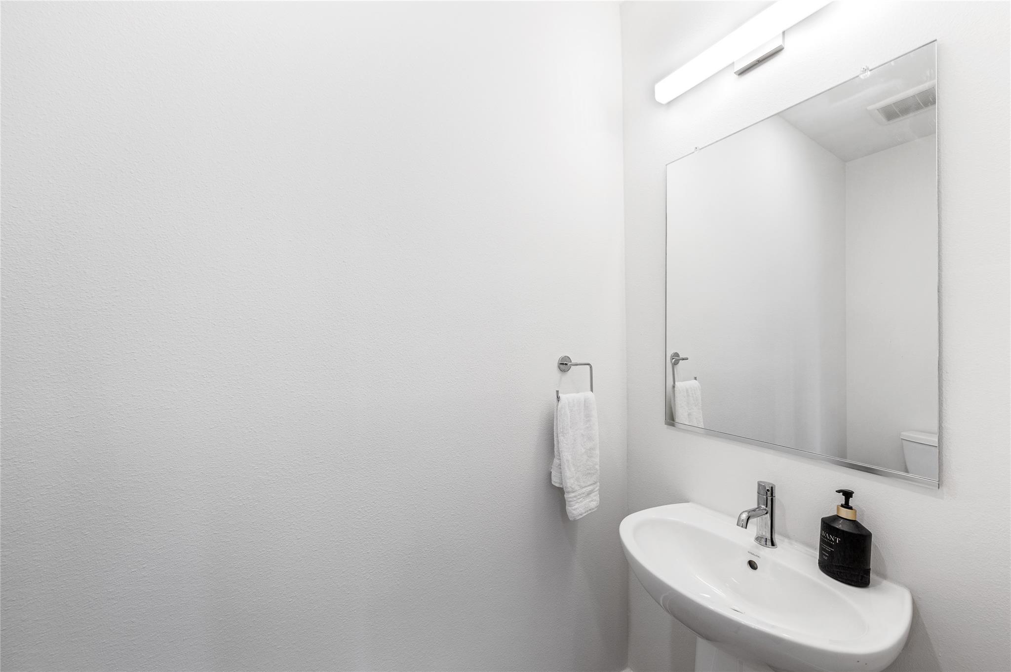 814 N Bluff Dr # 95, Austin, TX 78745