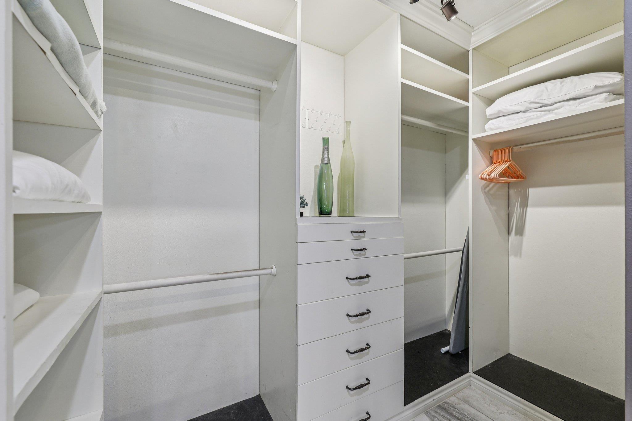 1600 Wood Rock Dr, Round Rock, TX 78681