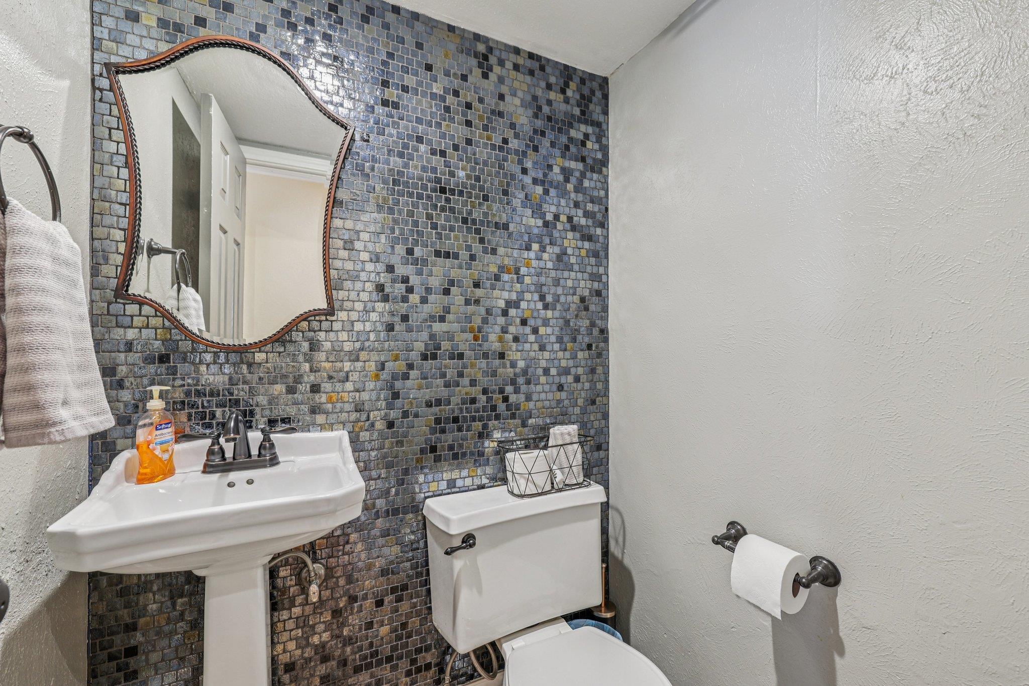 1600 Wood Rock Dr, Round Rock, TX 78681