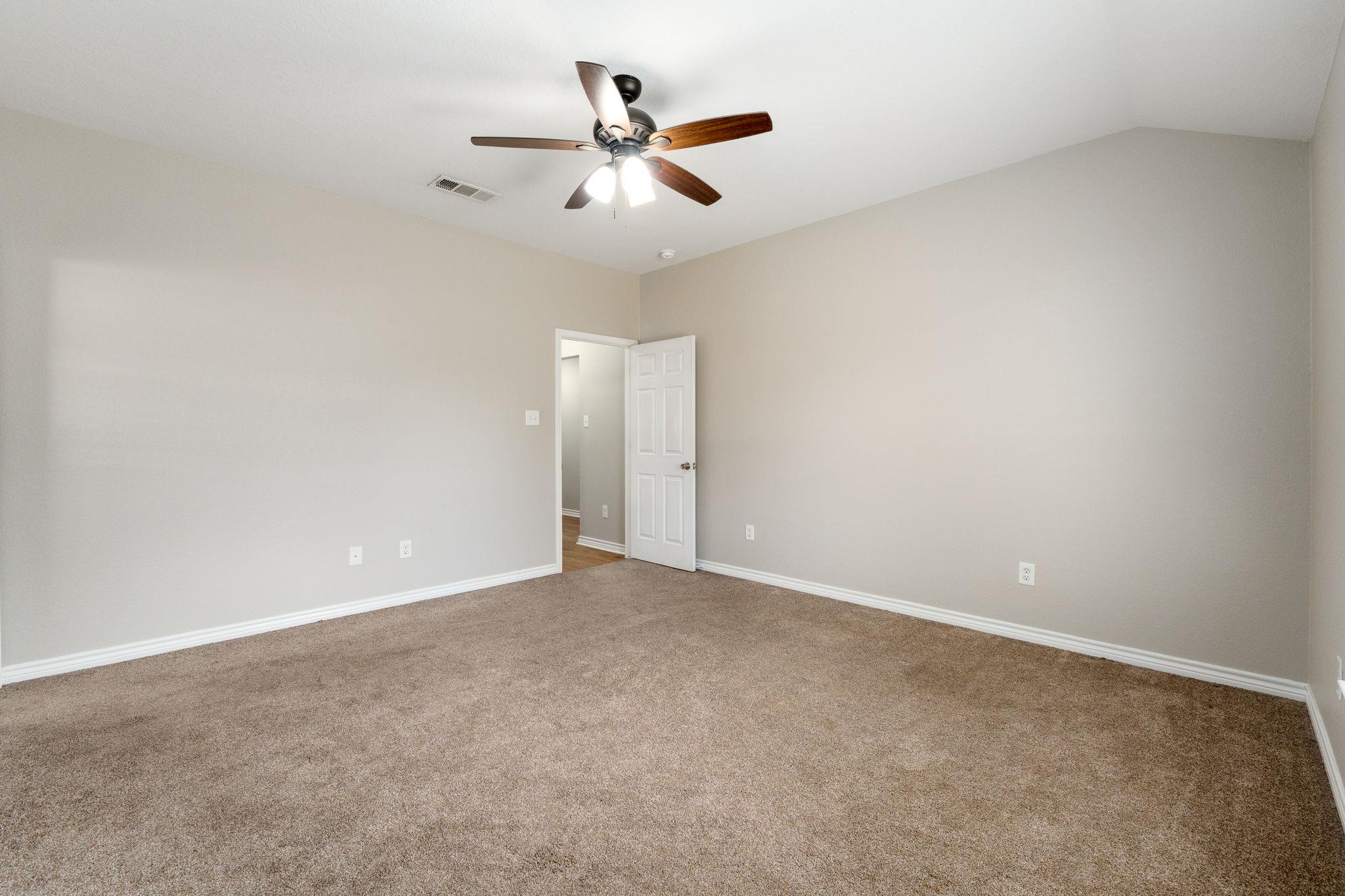 916 Freedom Ct, Temple, TX 76502