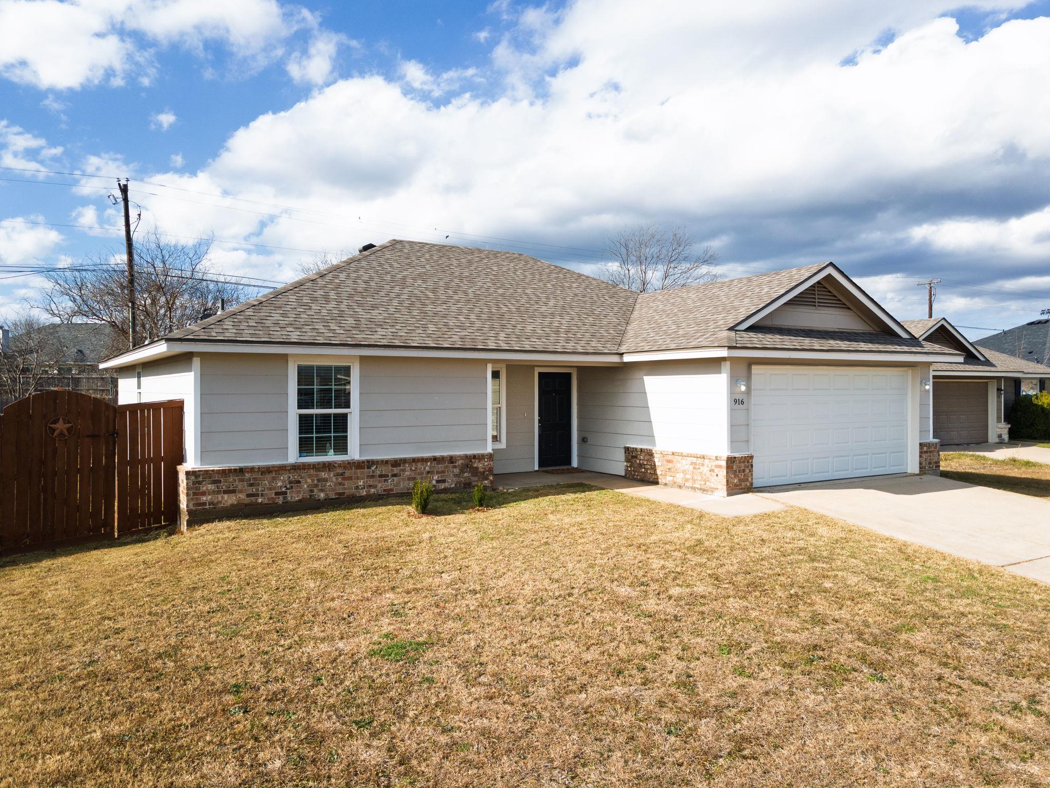 916 Freedom Ct, Temple, TX 76502