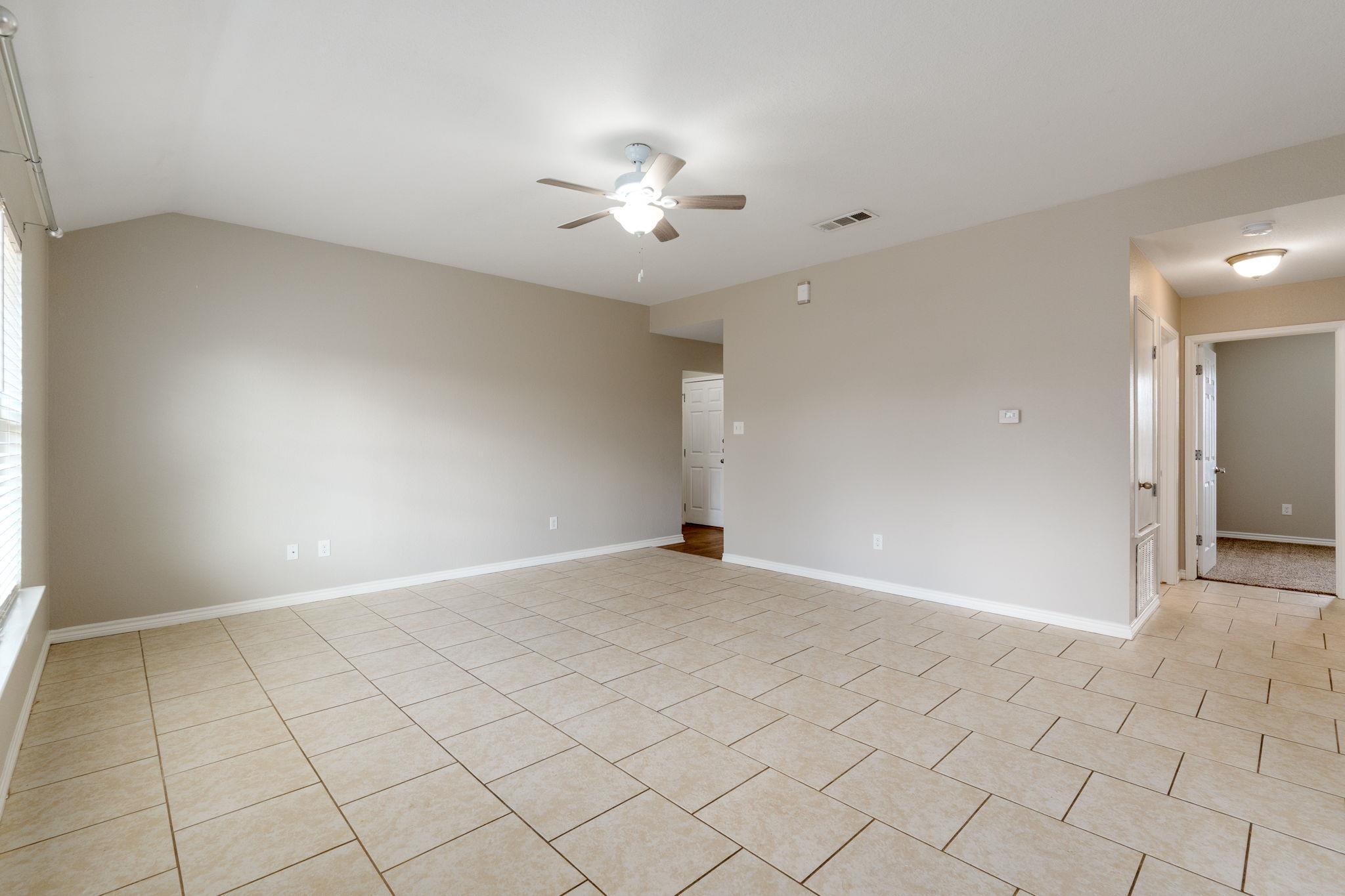 916 Freedom Ct, Temple, TX 76502