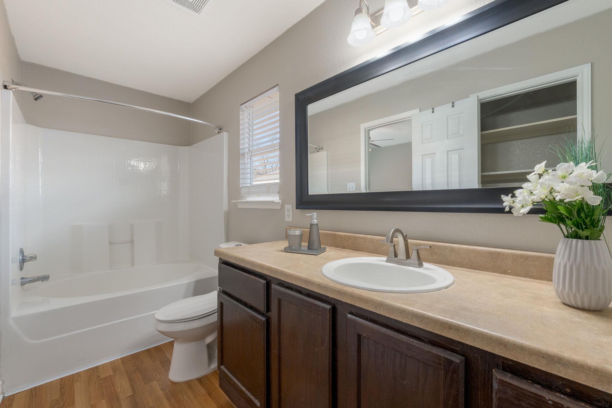 916 Freedom Ct, Temple, TX 76502