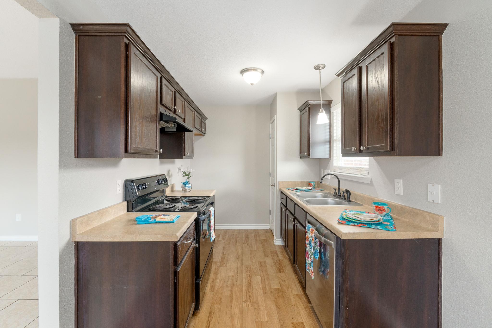 916 Freedom Ct, Temple, TX 76502