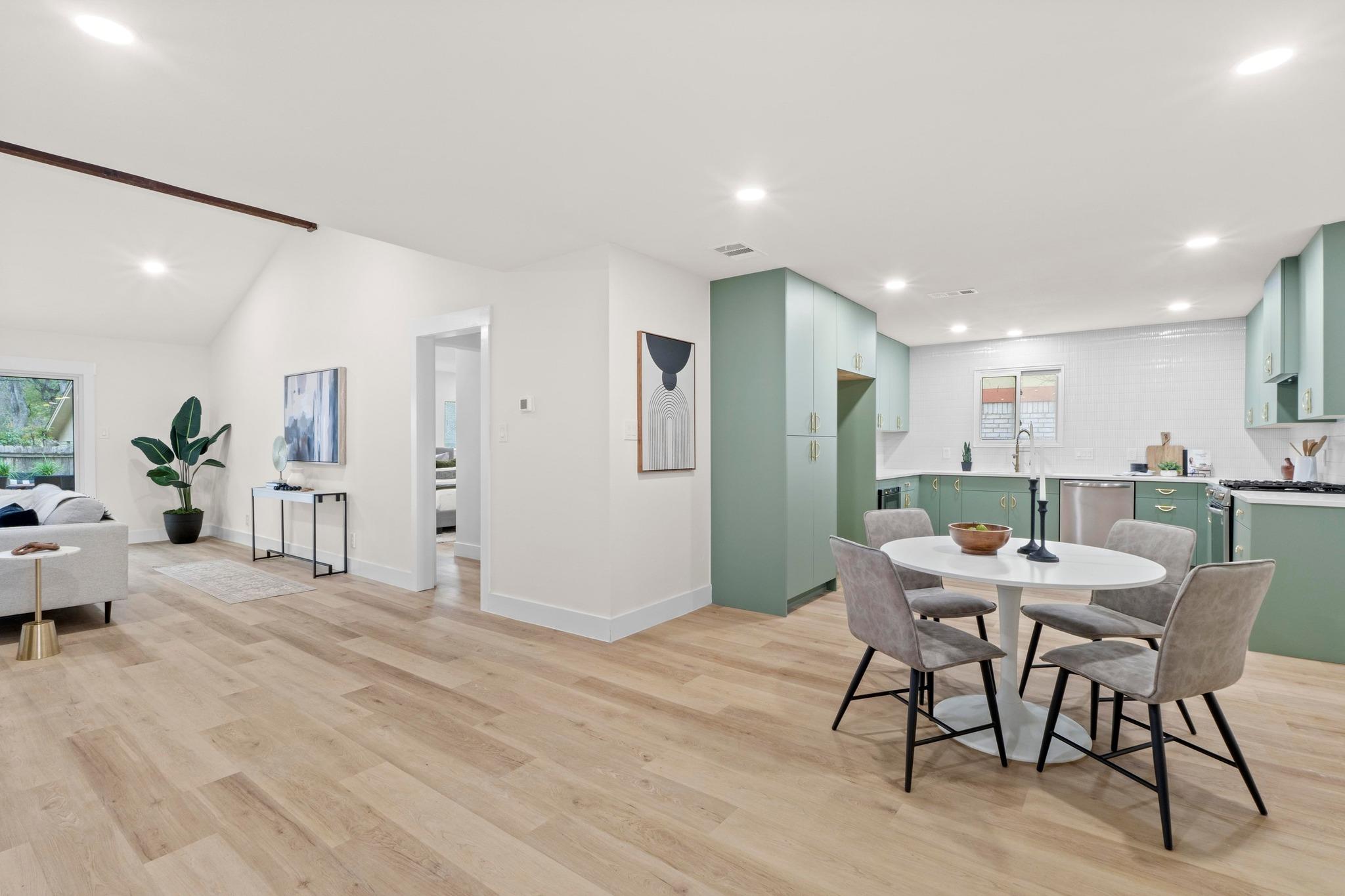 10244 Missel Thrush Dr, Austin, TX 78750