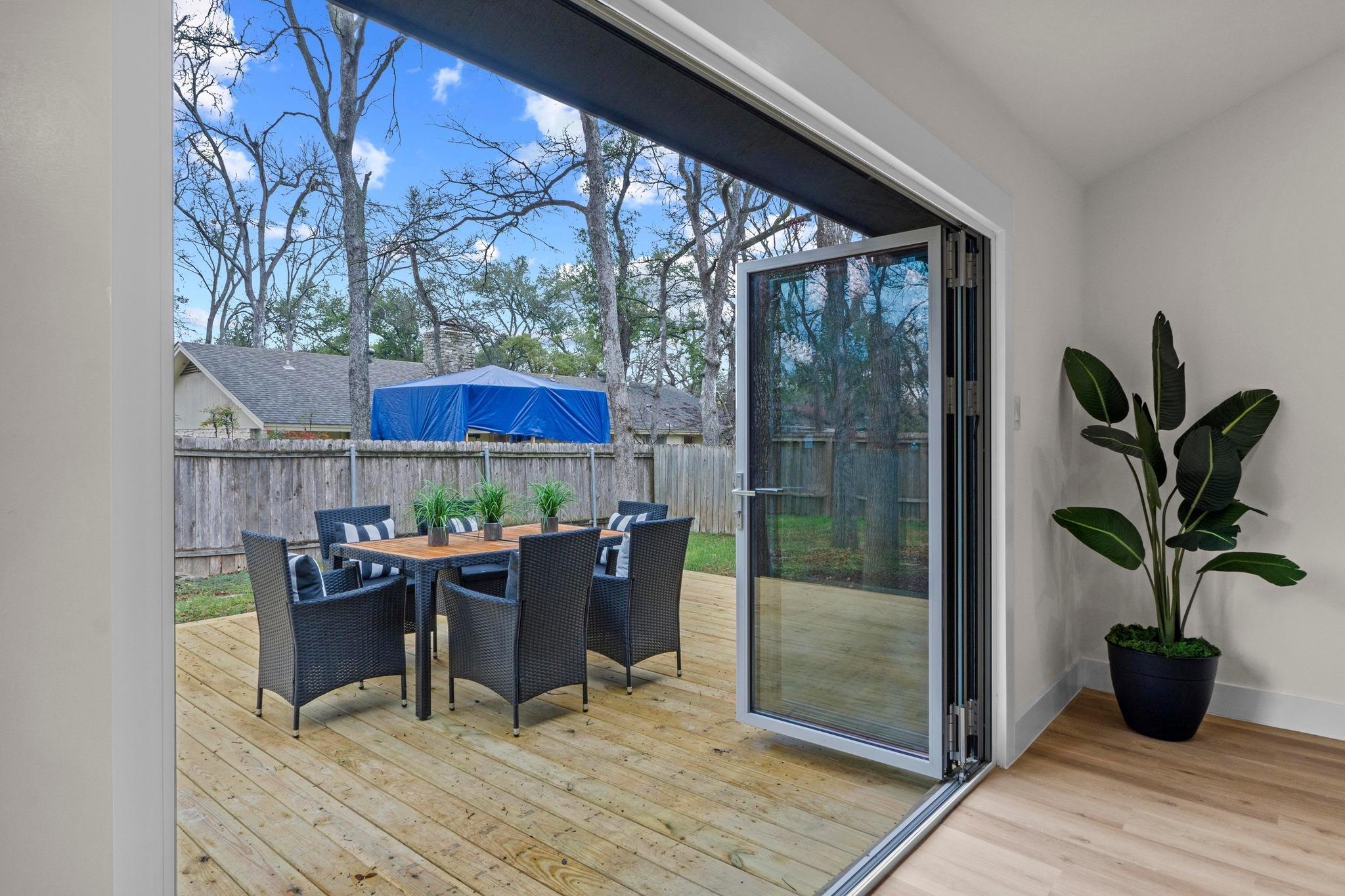 10244 Missel Thrush Dr, Austin, TX 78750