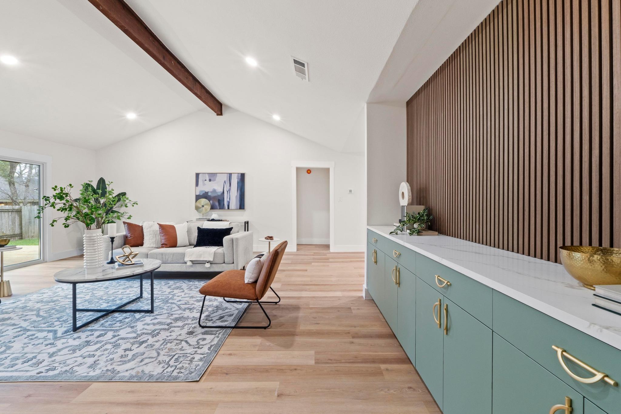 10244 Missel Thrush Dr, Austin, TX 78750