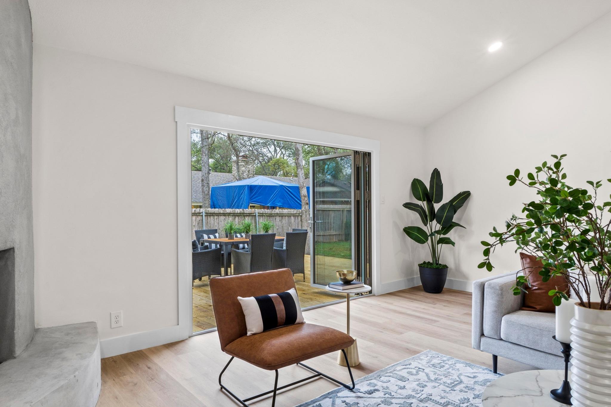 10244 Missel Thrush Dr, Austin, TX 78750